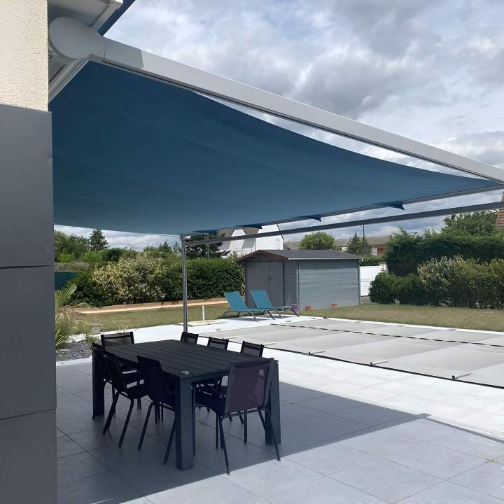 Store banne Cosne-Cours-sur-Loire