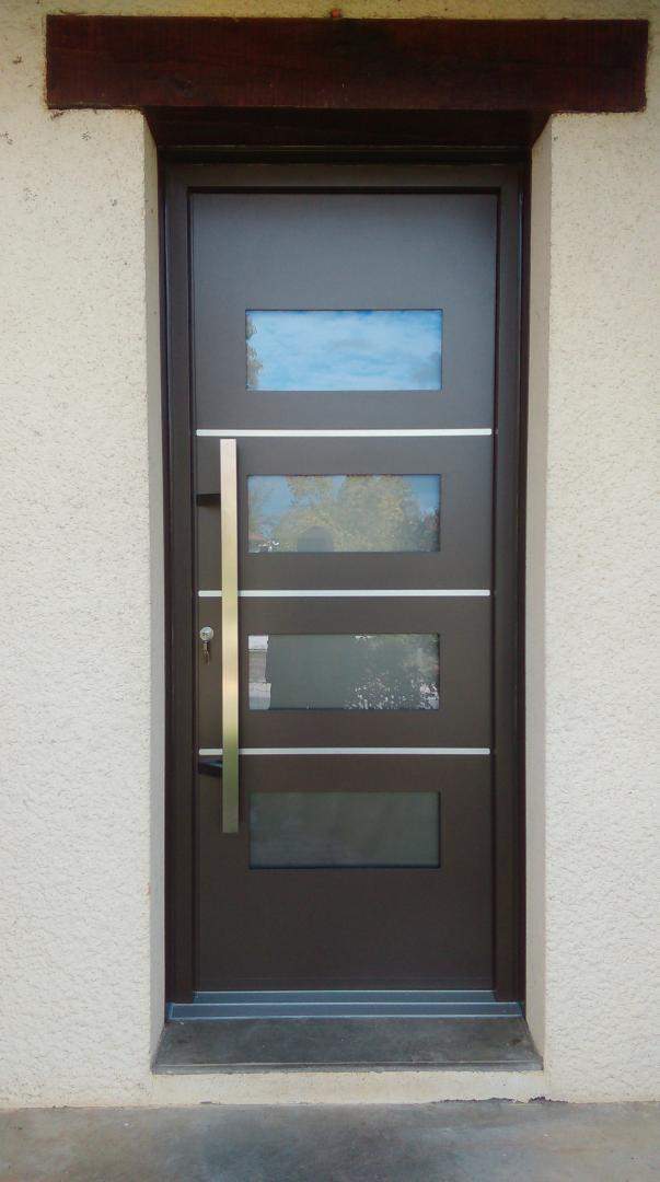 Porte d'entrée alu Cosne-Cours-sur-Loire